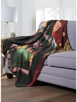 Bedroom DC Comics Batman Lone Bat And Cub Throw Blanket -Boxlunch Shop 19293358 av2