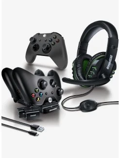 Games DreamGear DGXB1-6631 Xbox One Advanced Gamer's Accessory Kit